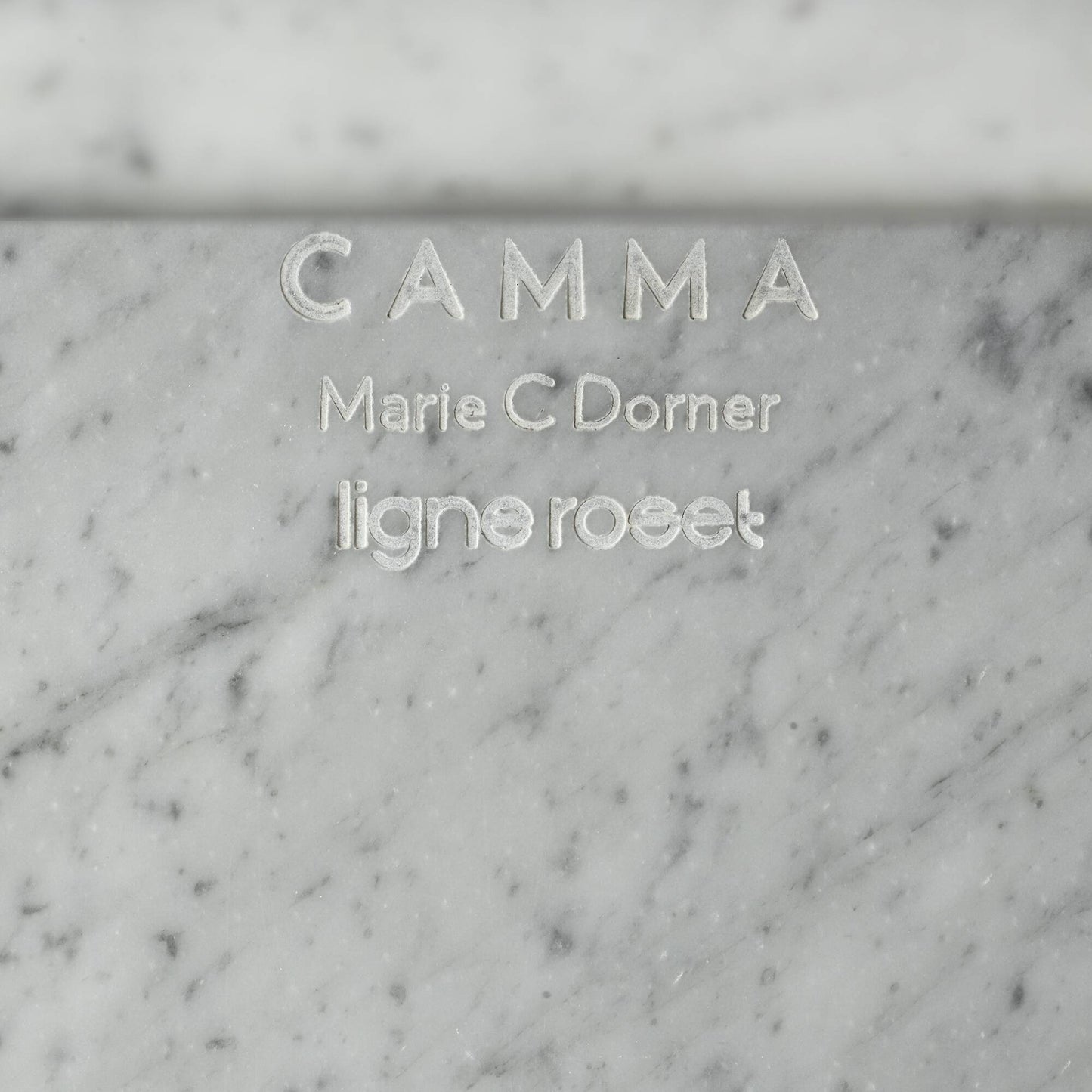 שולחן אוכל CAMMA עם משטח שיש קררה – תמונה 3