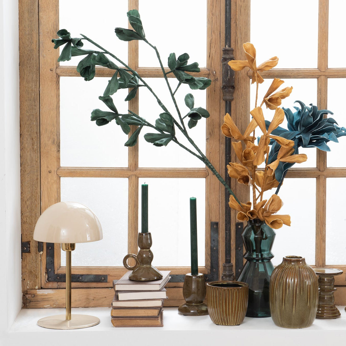 HOME DECOR IN NATURAL TONES