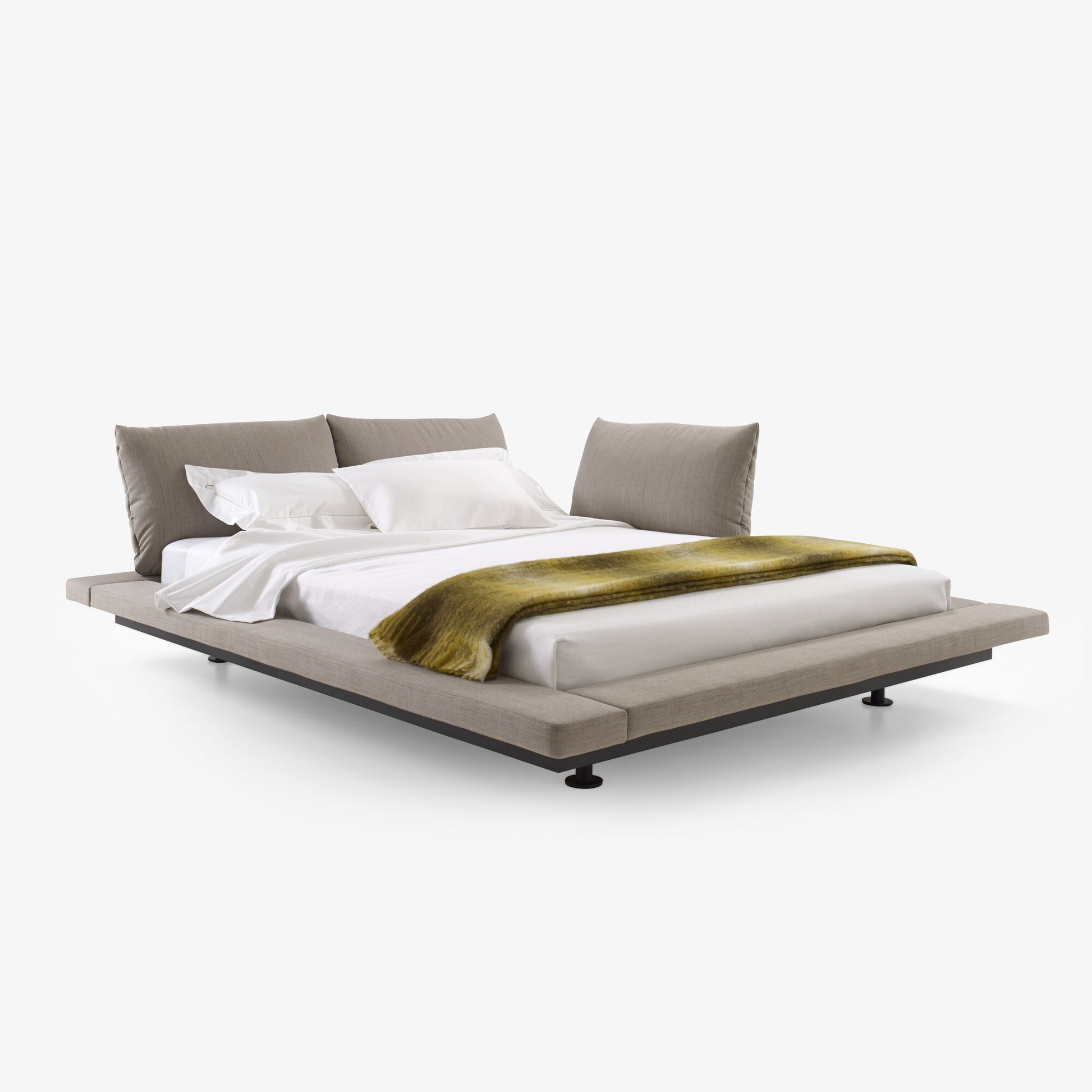 מיטת PETER MALY 2 מבית Ligne Roset