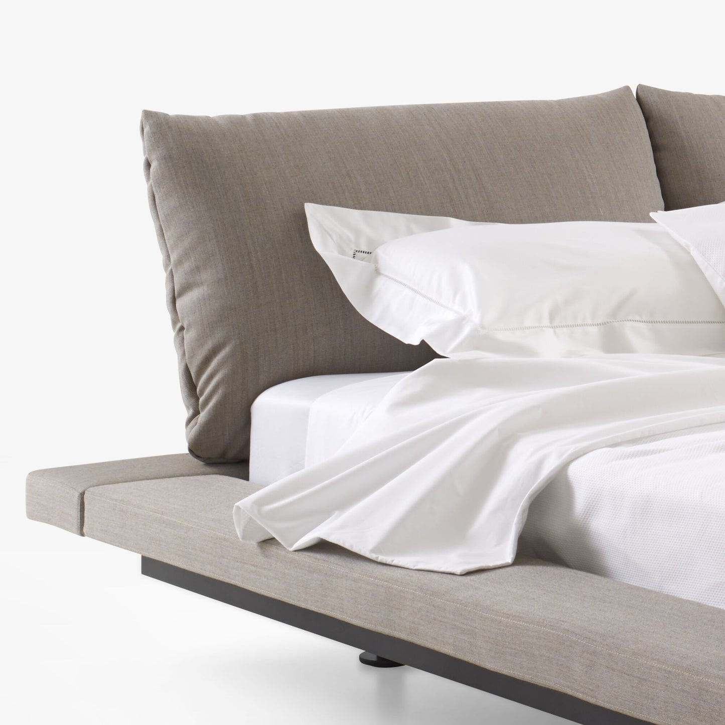 מיטת PETER MALY 2 מבית Ligne Roset – תמונה 4