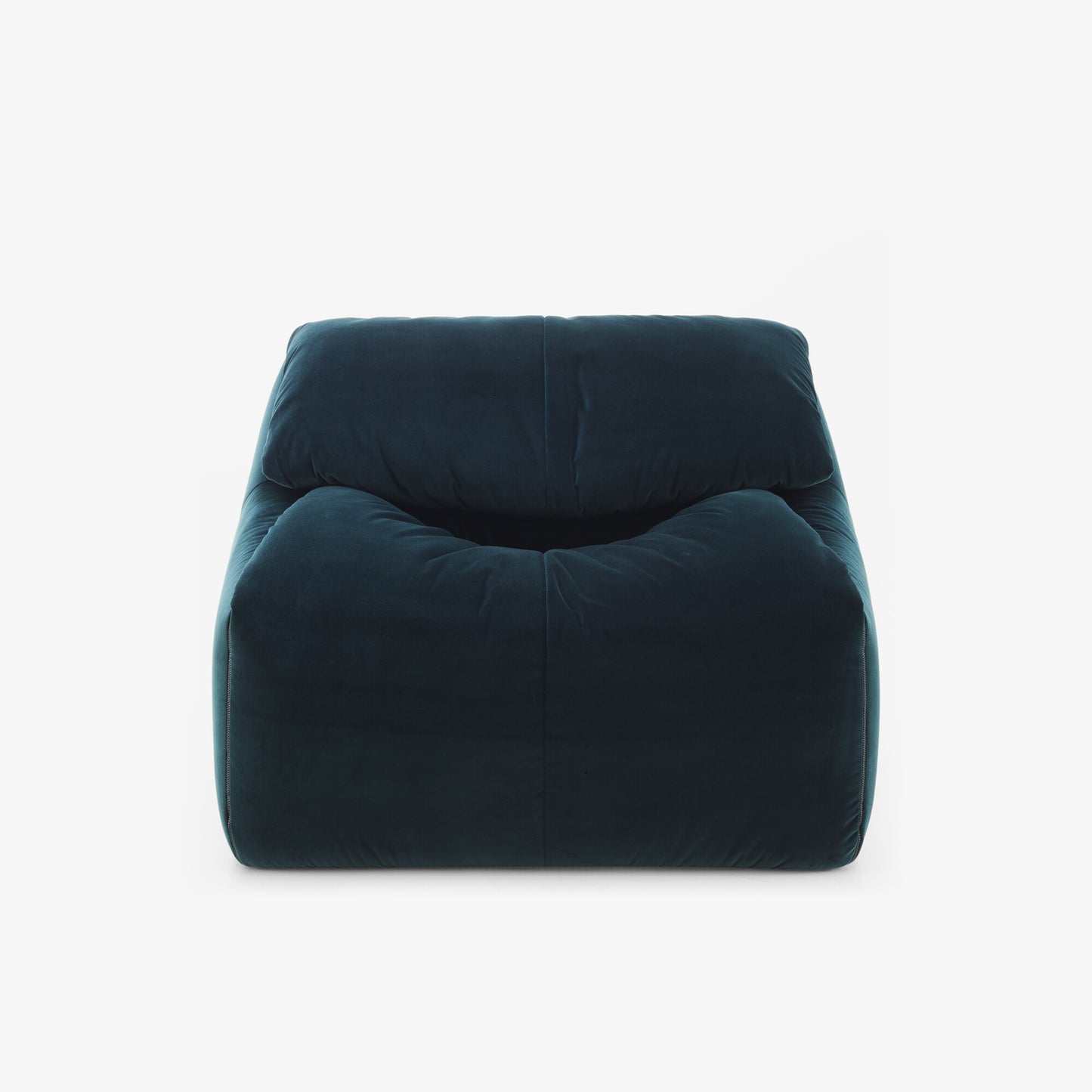 כורסת PLUMY מבית Ligne Roset
