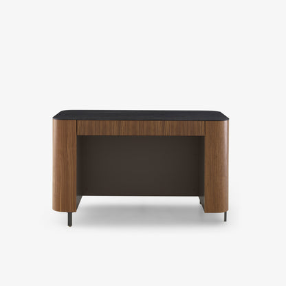 שולחן כתיבה POSTMODERNE מבית Ligne Roset