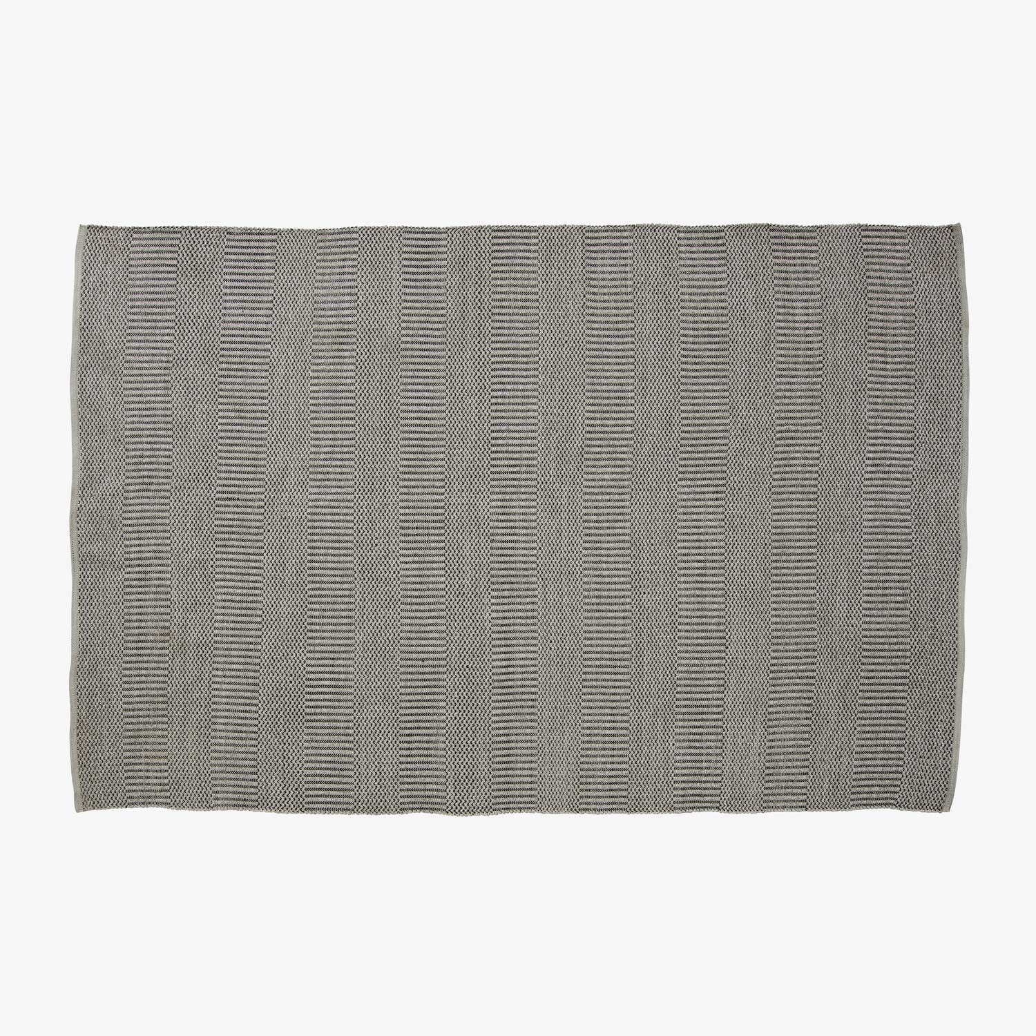 שטיח חוץ JULY מבית Ligne Roset