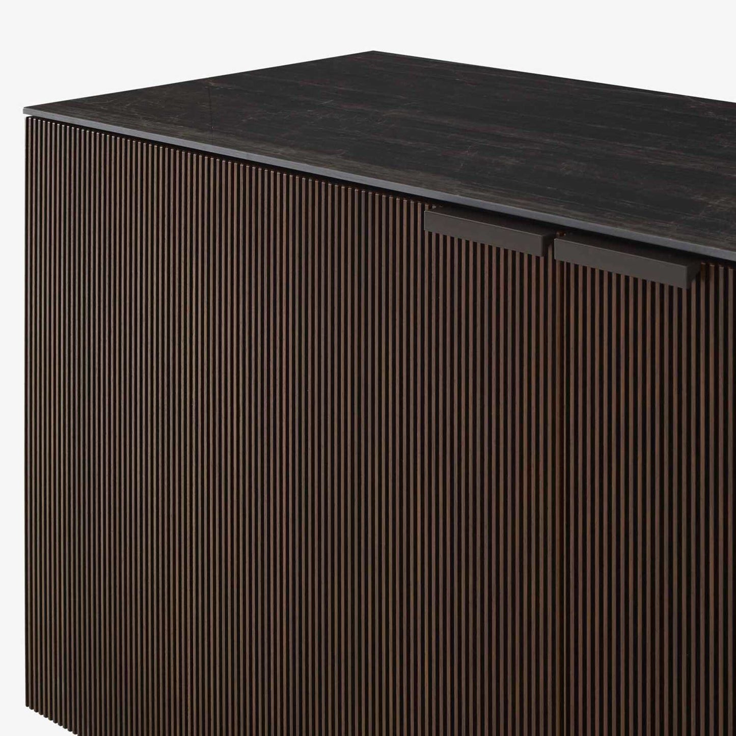 שידת SELVANS עם שלוש דלתות, מבית Ligne Roset – תמונה 4