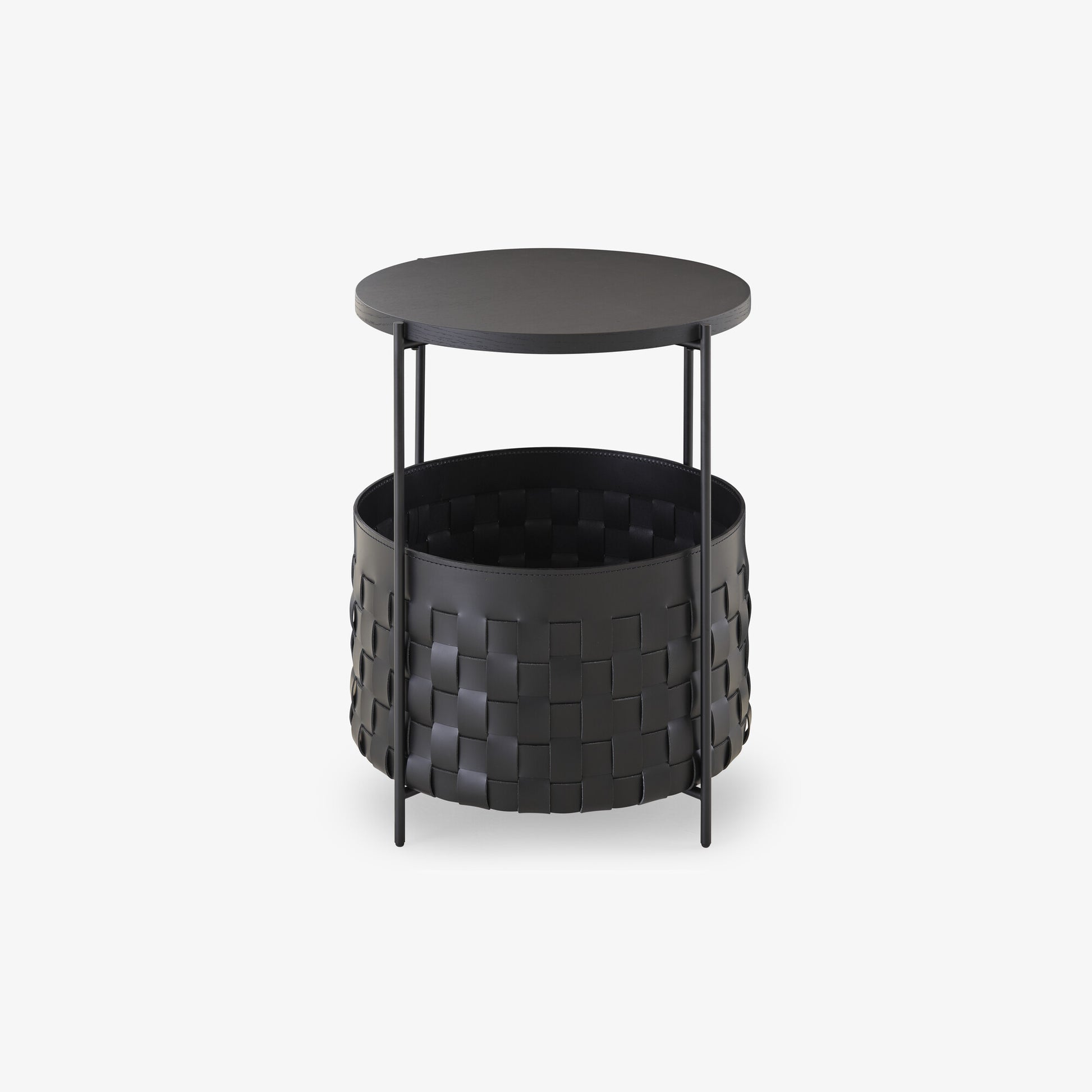 שידת לילה CESTINO מבית Ligne Roset בעור שחור
