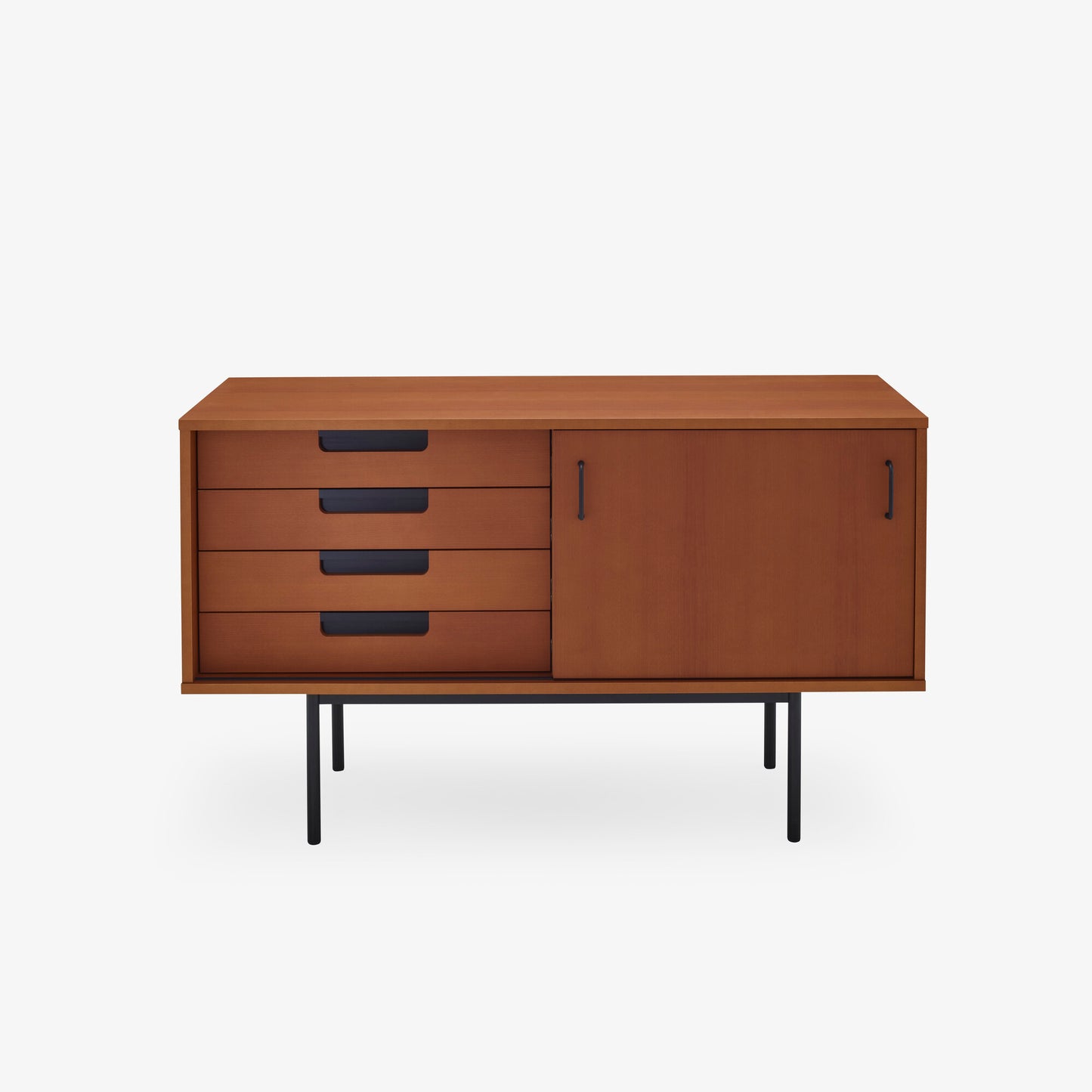שידת 148 מעץ אפר בגימור צבוע, מבית Ligne Roset