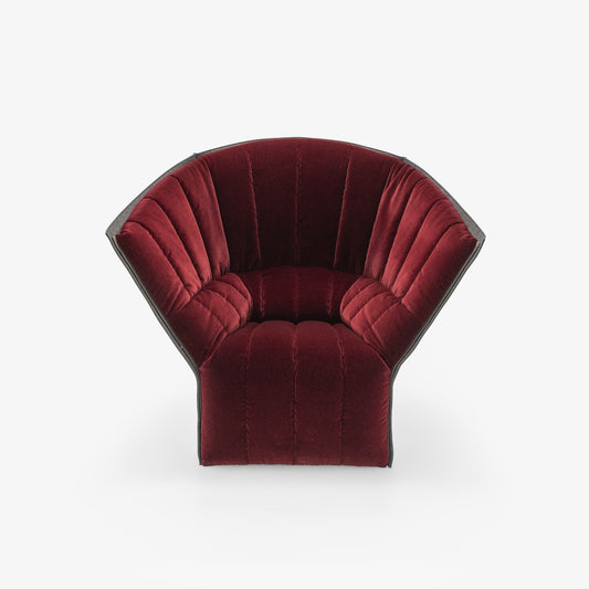 כורסת MOËL עם משענת גבוהה מבית Ligne Roset