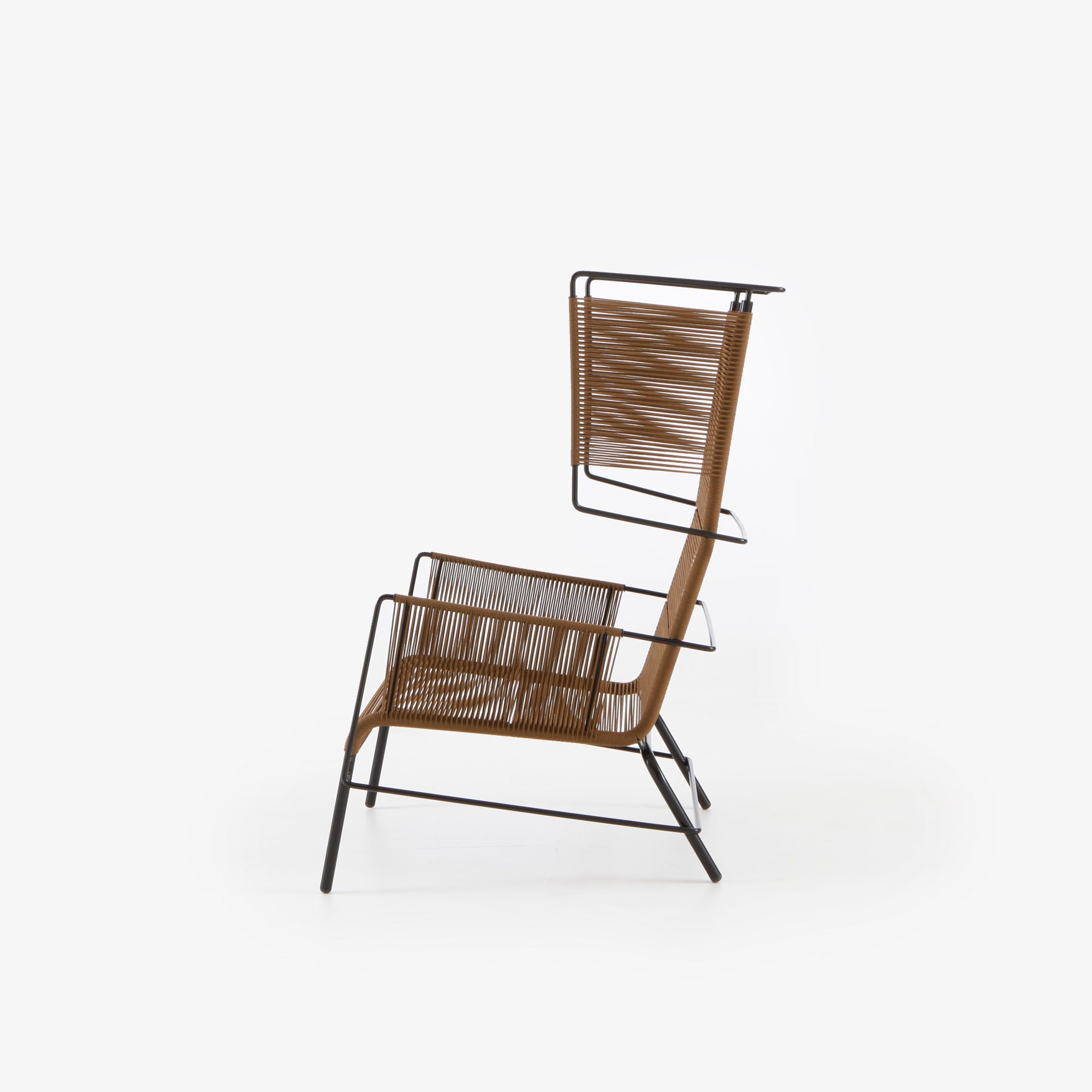 כורסת FIFTY חום מבית Ligne Roset – תמונה 3