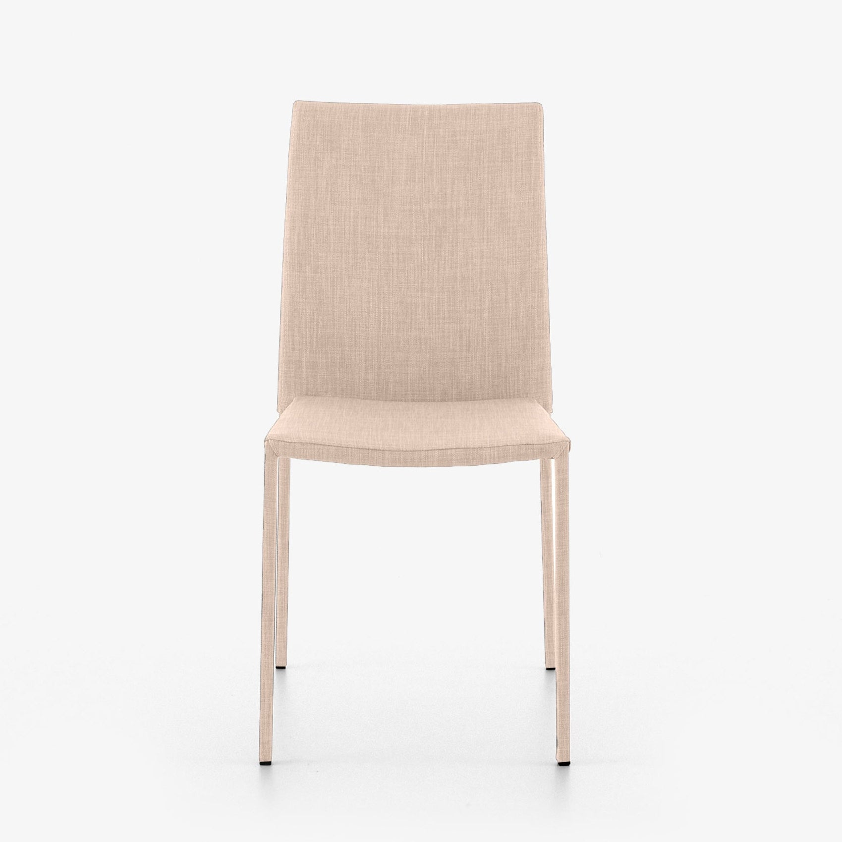 כסא SLIM מבית Ligne Roset בגוון בז', על רקע לבן
