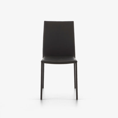 כסא SLIM מבית Ligne Roset עם מסגרת פלדה דקה, על רקע לבן – תמונה 8