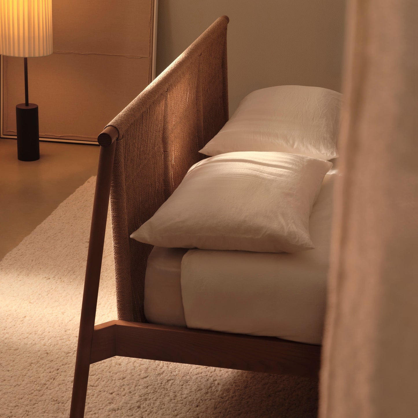 מיטת JACK מעץ מבית Bolzan, עם ראש מיטה קלוע מחבל נייר – תמונה 7