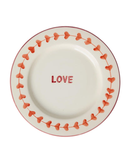 צלחת קרמיקה בעבודת יד LOVE מבית RICE DK