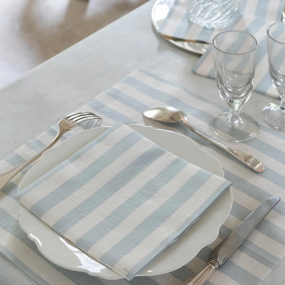 מפיות Rayure Bleu Gris מבית Françoise Paviot, תמונה 2