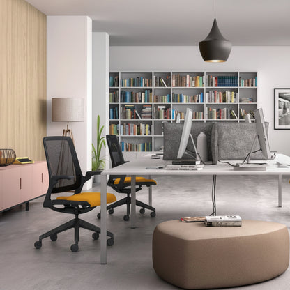 כסא משרדי Astra מבית Leyform – תמונה 3