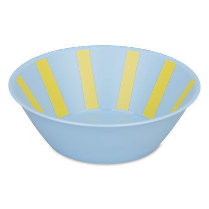 קערית Nora Stripes בגוון תכלת עם פסים צבעוניים, על רקע לבן