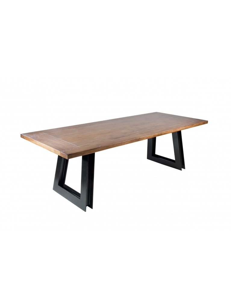 PADDOCK dining table