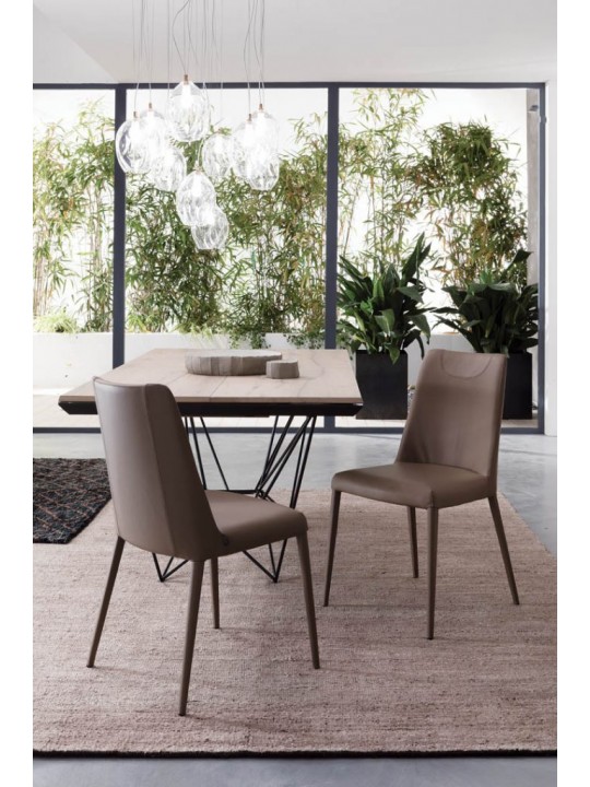 שולחן אוכל FIL8